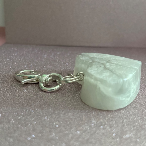 Keychain - Picture 6 of 8